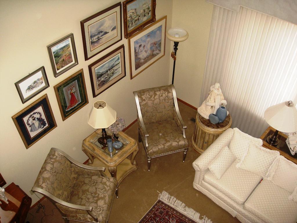 Mcdougall Lane Bed & Breakfast Drumheller Buitenkant foto
