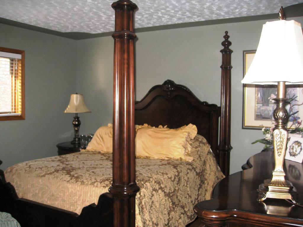 Mcdougall Lane Bed & Breakfast Drumheller Kamer foto