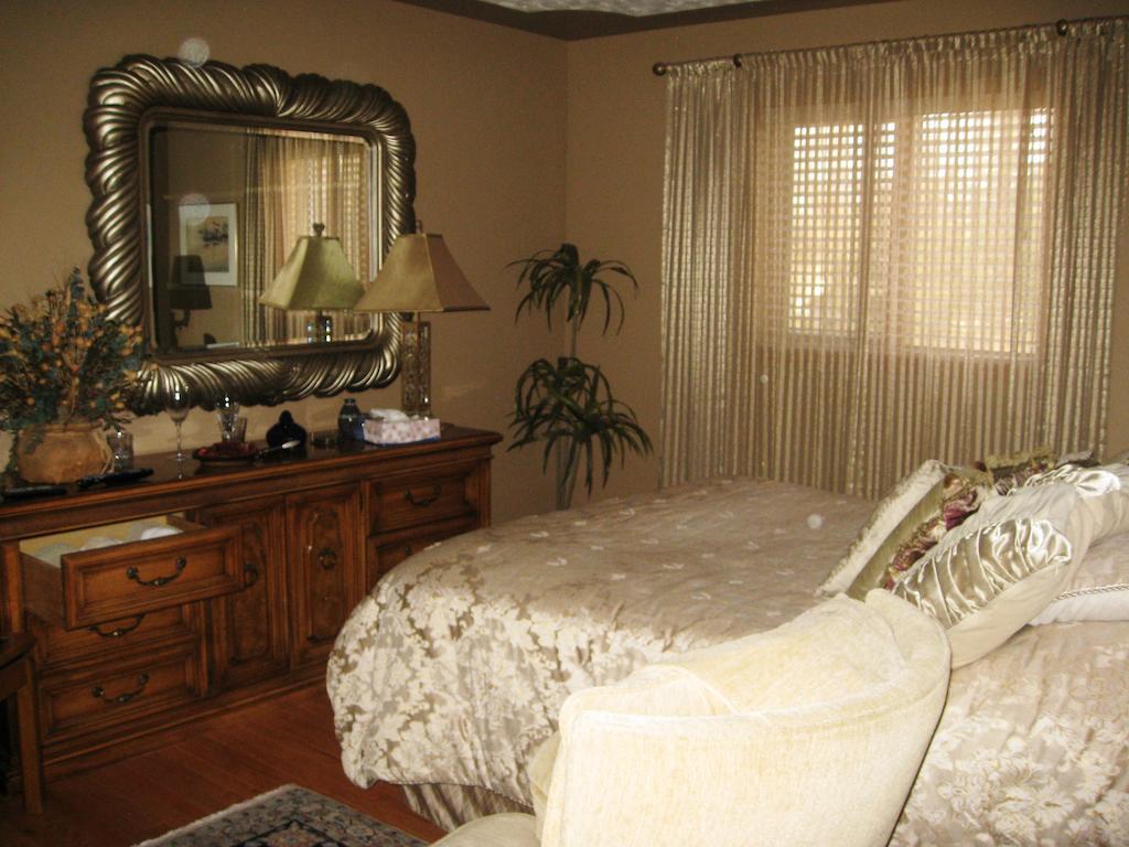 Mcdougall Lane Bed & Breakfast Drumheller Buitenkant foto